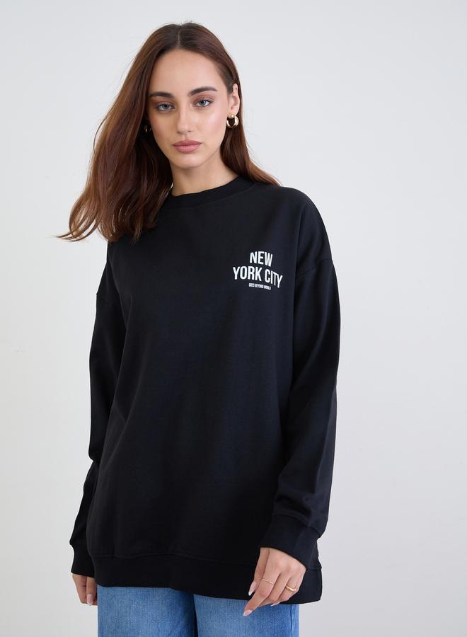 ستايلي سويت شيرت واسع أسود بطبعة كتابة - Image 3