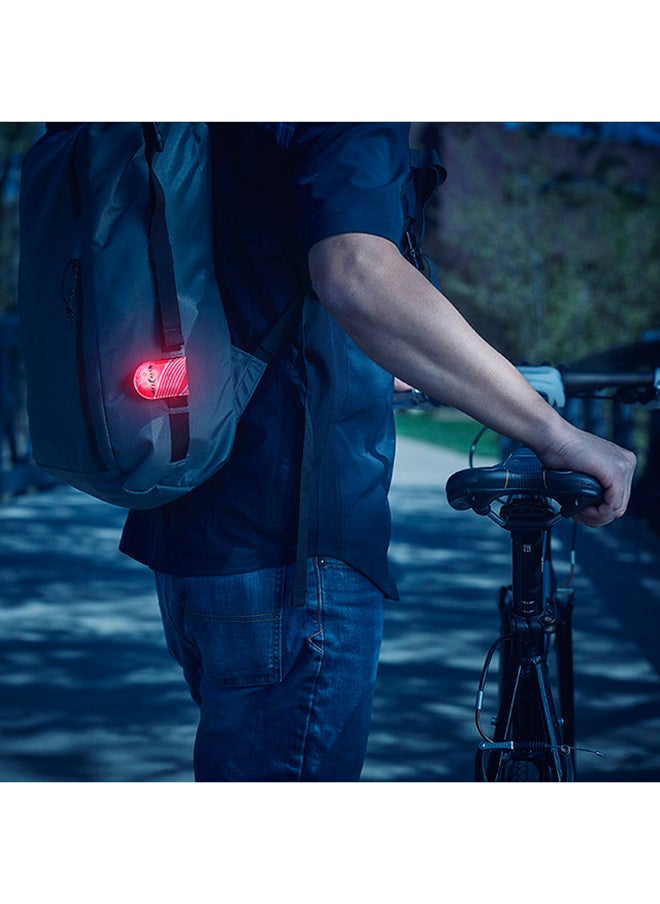 NiteIze علامة LED مغناطيسية من TagLit - أحمر  - Image 2