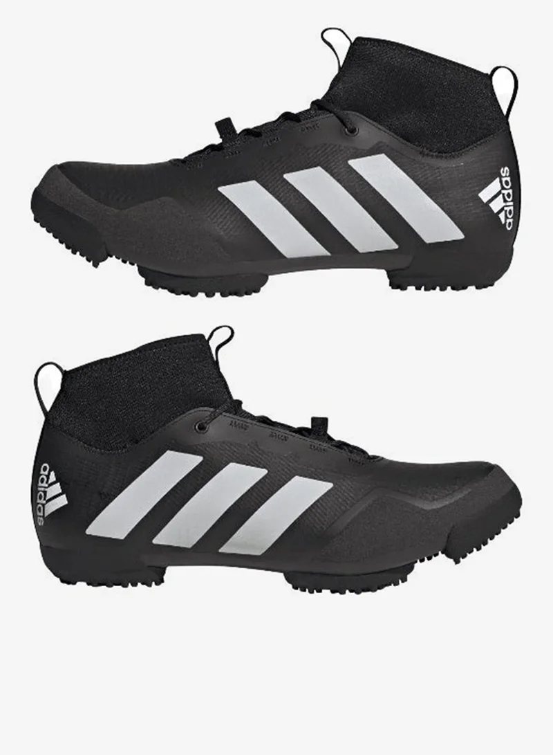 اديداس حذاء جرافل أسود للدراجات الهوائية للجنسين 3.5