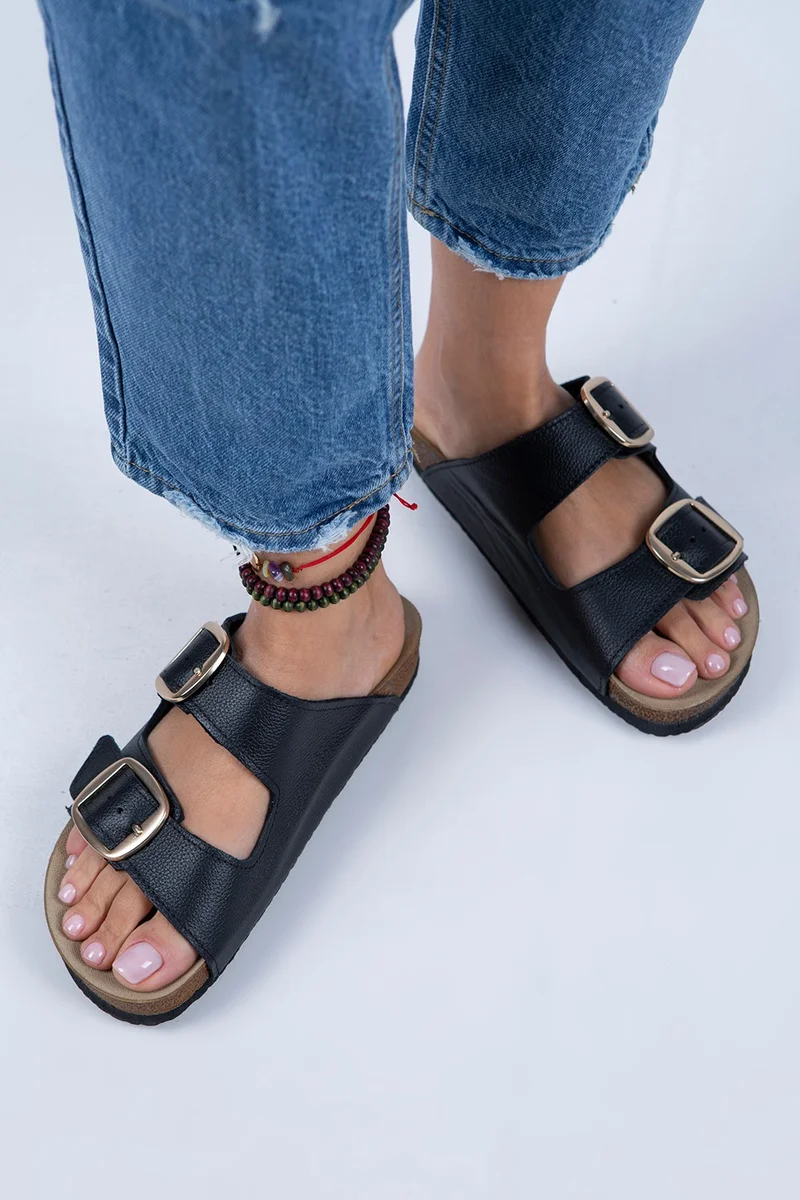 Manijero Manjero Irene Women's Leather Double Buckle Black Leather - Gold Slippers