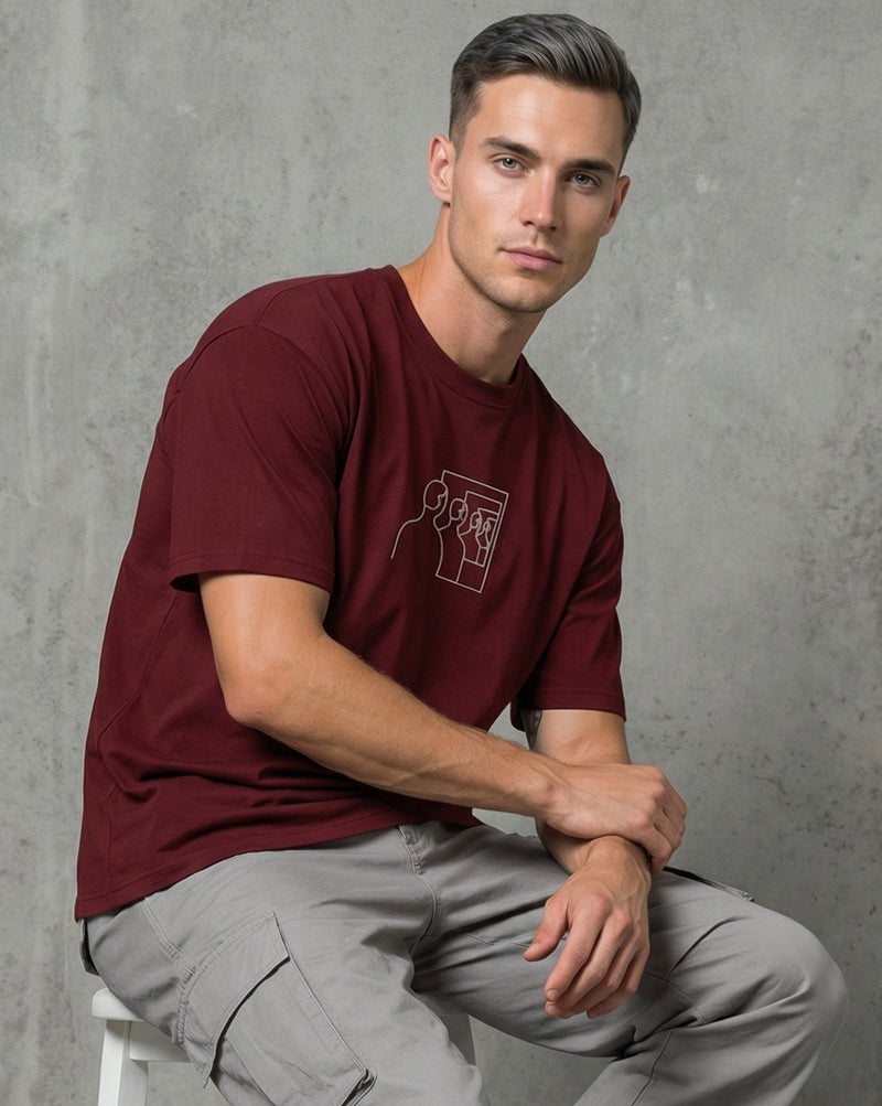 NOBERO Graphic Print Oversized T-Shirt for Men in Burgundy - Image 4
