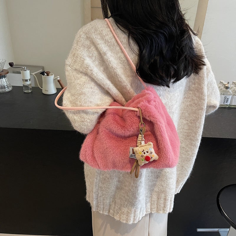 Fashion Shoulder Bag for Women, Fluffy Fur Bag - Image 3