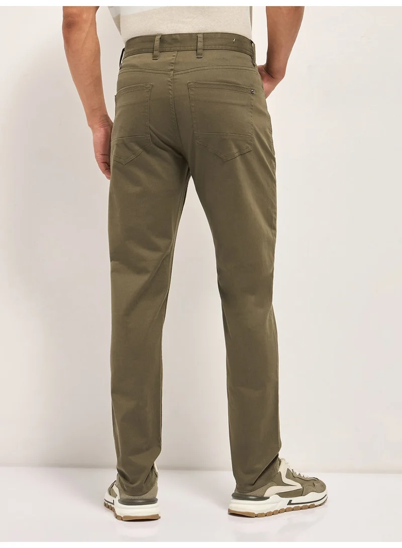 THE BEAR HOUSE  Men’s trouser for everyday wear, smart, stylish and comfortable bottom wear for office, travel and casual outings, perfect choice to elevate your look for any occasion for Men | Best Price UAE