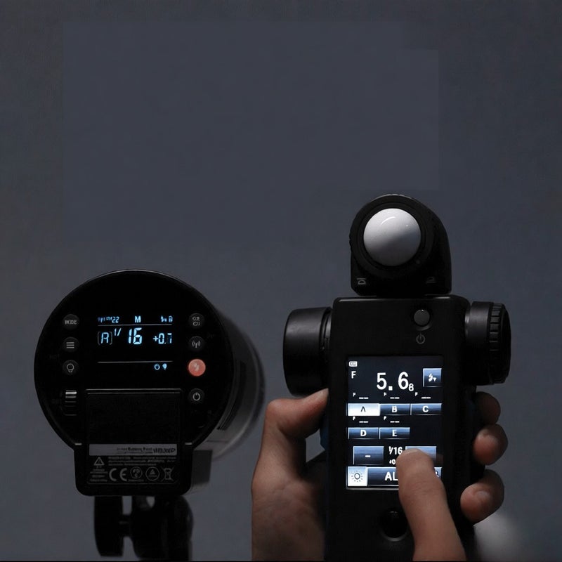 أرسلاش فلاش لاسلكي XPROII-F 2.4G مع إرسال فلاش تلقائي TTL وسرعة توقف قصوى 1/8000 ثانية (HSS) وشاشة LCD كبيرة و32 قناة و16 مجموعة، بديل لكاميرات فوجيفيلم - Image 3