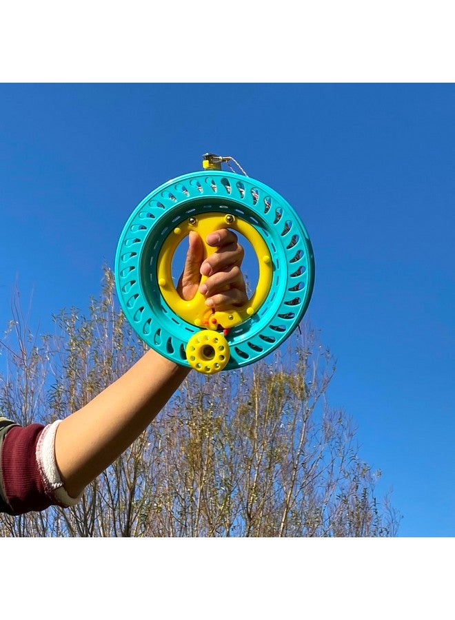 إيما كايتس بكرة طائرة ورقية قابلة للقفل من إيما كايتس، مقاس 8.7 بوصة، مع خيط طائرة ورقية من الداكرون بطول 500 قدم ووزن 120 رطلاً، ودوران سلس لطائرة ورقية بخط واحد قابلة للنفخ من دلتا أخطبوط - Image 4