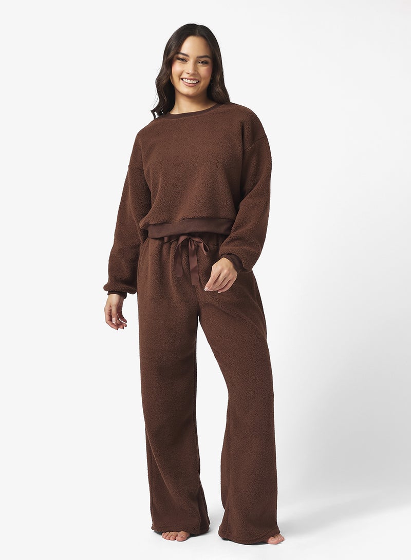 جينجر بيسيكس طقم بنطلون واسع وبلوزة مريحة من البورغ - Image 1