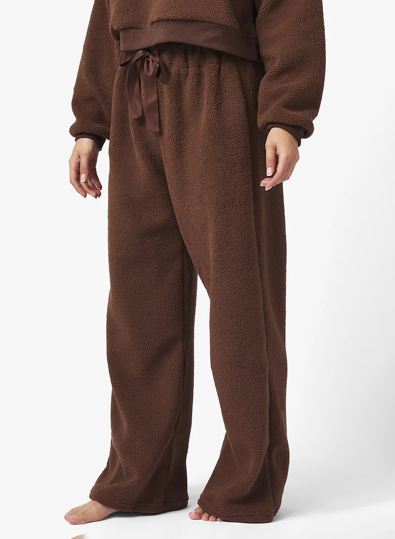 جينجر بيسيكس Cozy Lounge Borg Sweat & Wide Leg Pant Set