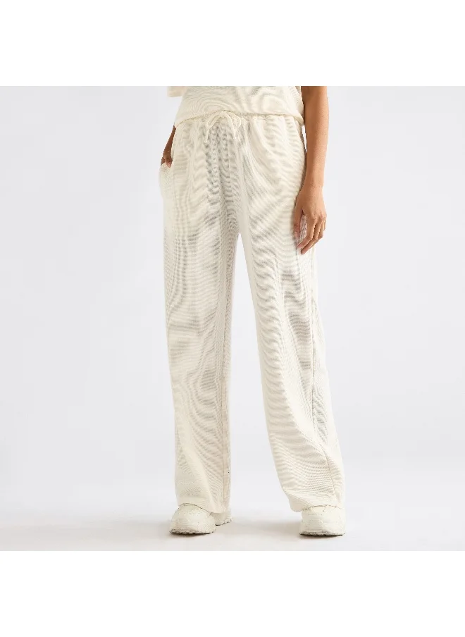 FAV Boxy Relaxed Fit And Relaxed Fit Pant