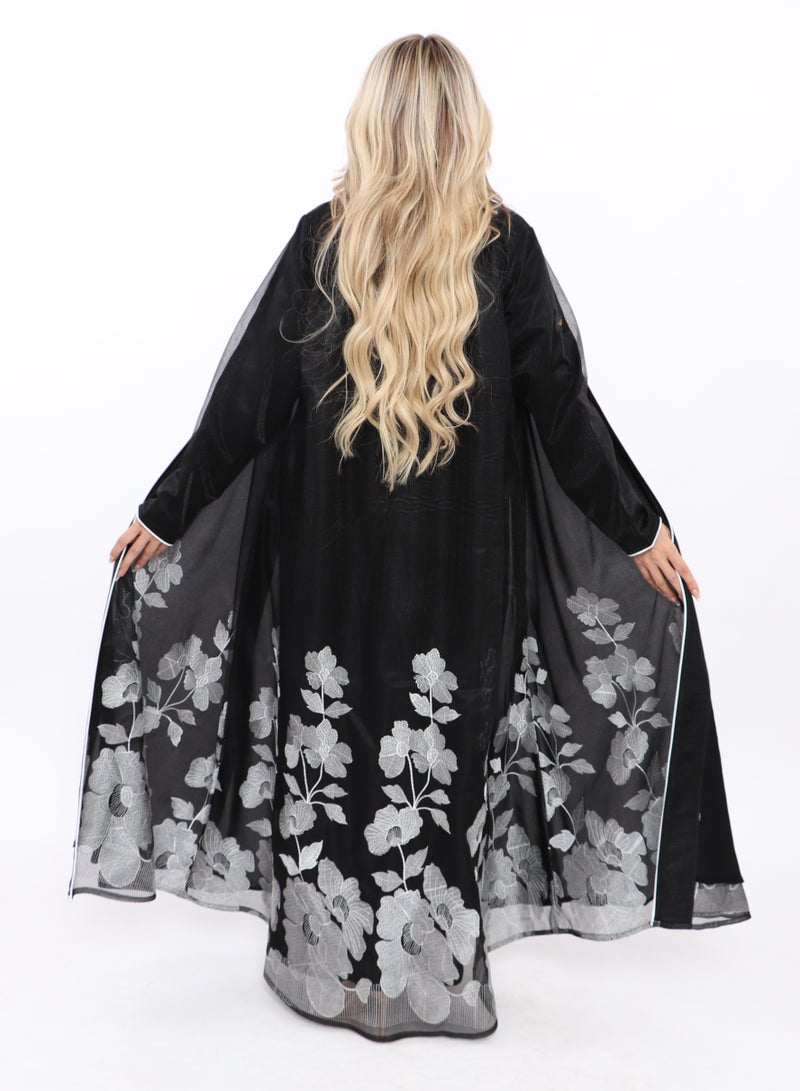 MyesuQ A distinctive black abaya with a pointed collar and embroidered underneath with a lining - Image 4
