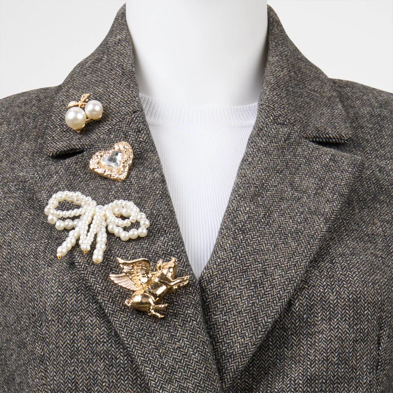 الدو COCQUETTEPINS Brooch Set