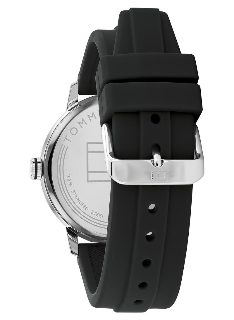 Silicone Analog Wrist Watch 1710481 - pzsku/Z2FC73EBC96283E1AD1D3Z/45/_/1677494561/64d3cfec-005b-483c-9da2-fa685df2e3f3