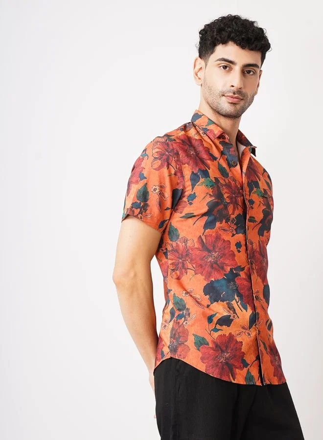 The Indian Garage Co Men Slim Fit Floral Printed Half Sleeves Spread Collar Resort Wear Shirt
