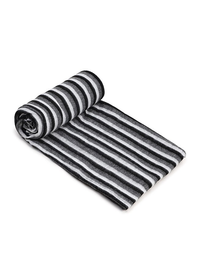 Status Contract All Season Multipurpose Polar Fleece/Summer AC Blanket/Single Bed Blanket/Light Weight Blanket, Black, 130 X 215 Cm  - Image 3