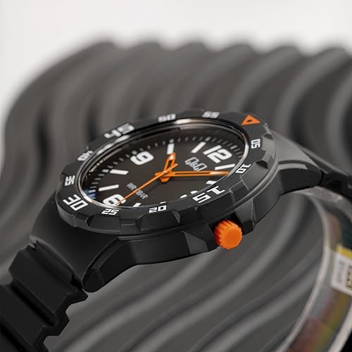 Q&Q Men’s Sports Analog Watch for Man Camouflage Dial – Black Case & Strap, Red Second Hand, 10 BAR Water Resistant, Stylish Mens Watch | Trendy Wrist Watch for Man Boys & Youth - V02A-009VY - Image 3