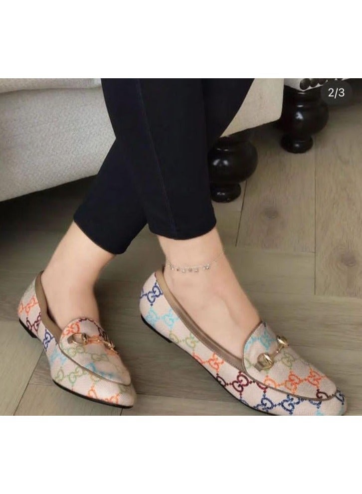Women's shoes with an elegant and attractive design