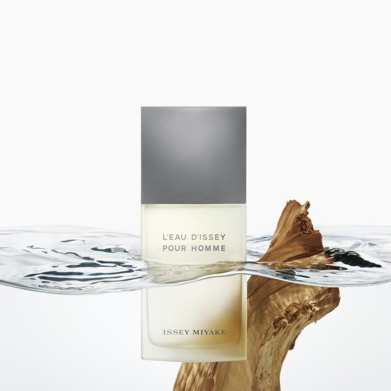 Issey Miyake L'Eau d'Issey Pour Homme Shower Gel - Invigorating, Cleansing Body Gel - Cleanses Skin - With Notes of Yuzu, Nutmeg & Sandalwood - 6.7 oz - Image 5