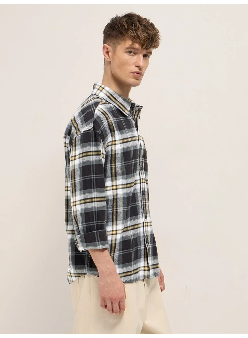 THE BEAR HOUSE  Men’s Trendy Shacket for All Seasons | Casual Overshirt Jacket for Men | Versatile Outerwear Layer for Office, Streetwear & Travel | Modern Smart Look for Everyday Outfits for Men | Best Price UAE