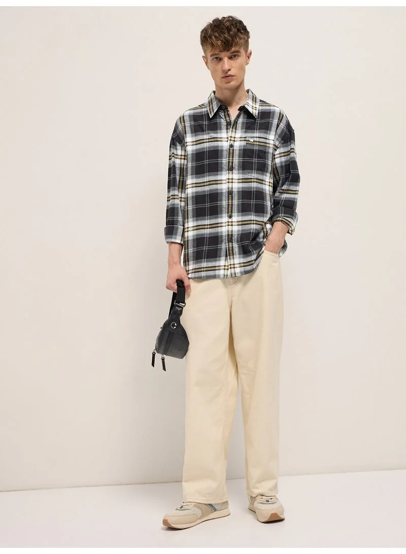 THE BEAR HOUSE  Men’s Trendy Shacket for All Seasons | Casual Overshirt Jacket for Men | Versatile Outerwear Layer for Office, Streetwear & Travel | Modern Smart Look for Everyday Outfits for Men | Best Price UAE