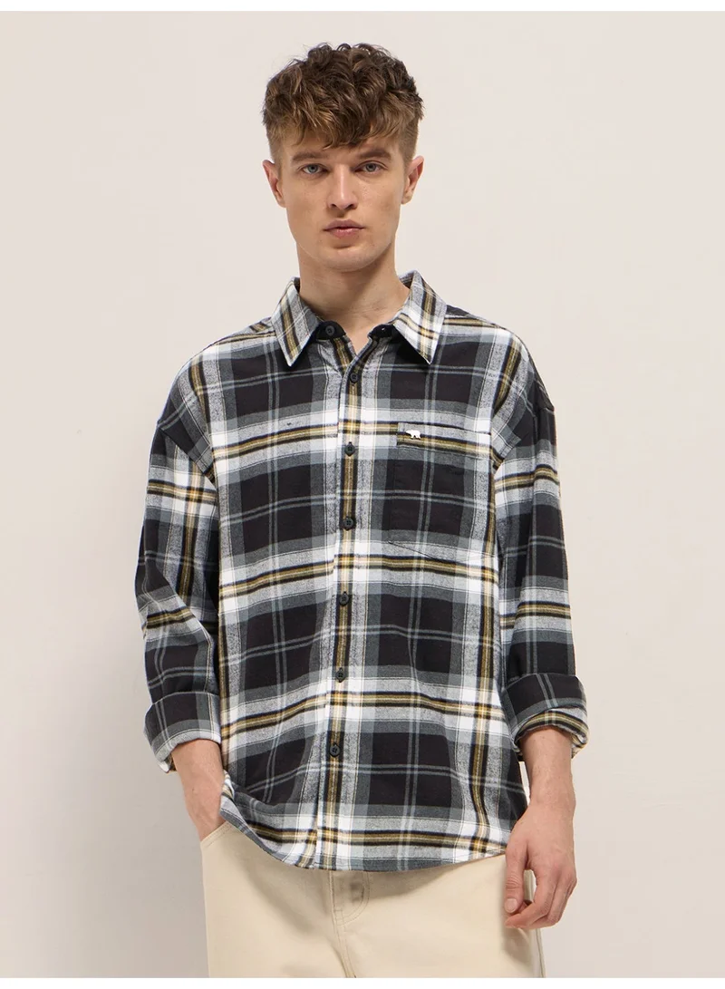 THE BEAR HOUSE  Men’s Trendy Shacket for All Seasons | Casual Overshirt Jacket for Men | Versatile Outerwear Layer for Office, Streetwear & Travel | Modern Smart Look for Everyday Outfits for Men | Best Price UAE