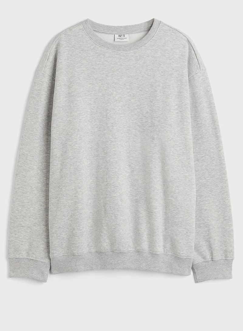 H&M Essential Crew Neck Sweatshirt