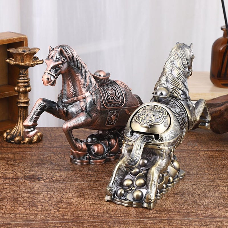Vintage Metal Horse Ashtray With Engraving Classic European Style Desktop Home Office Smoking Accessory - Image 4
