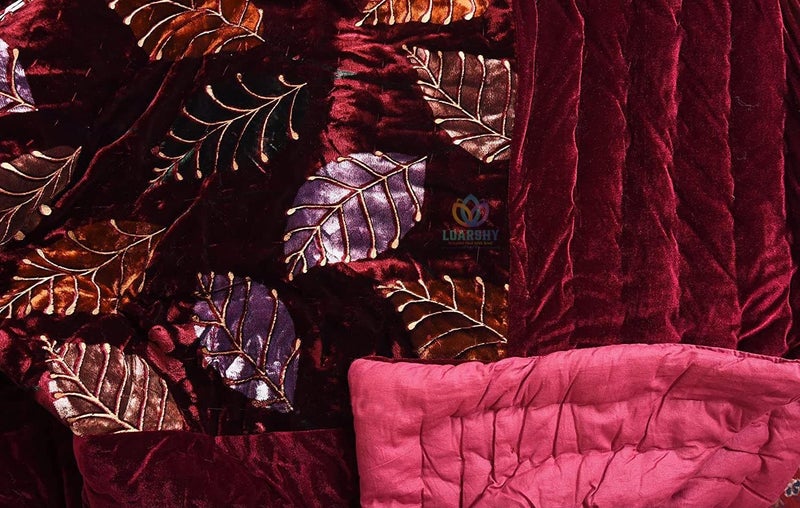 LOARSHY لحاف بمبي مخمل لوارش مع حشوة قطنية تصميم ورق الذهب لسرير مزدوج لون مارون وقهوة حجم 88X103 - Image 4