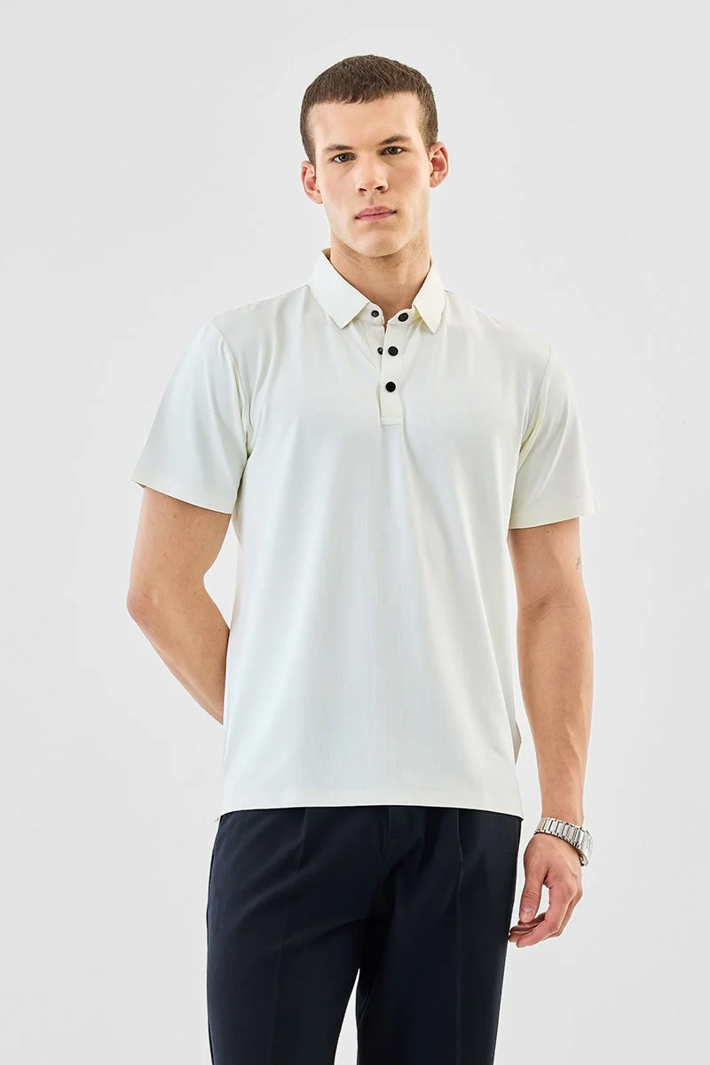 سنيتش White Solid Half Sleeve Regular Fit T-Shirt