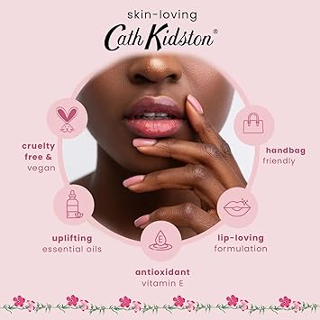 Cath Kidston بلسم شفاه كاث كيدستون 6 جرام ومرآة مدمجة زبدة الشيا وحمض الهيالورونيك وزيوت أساسية من جوز الهند والزيتون بحجم الجيب والسفر هدية تجميل نباتية وخالية من القسوة لها في مهرجان الكرنفال - Image 4