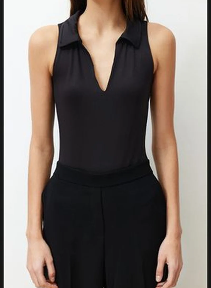 trendyol Black Fitted/Body-Sitting Polo Collar Flexible Snap Fastener Knitted Body TWOSS24BD00030