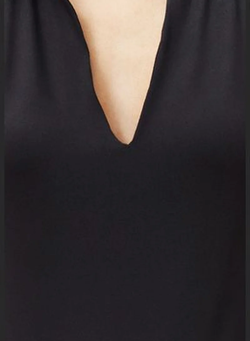 trendyol Black Fitted/Body-Sitting Polo Collar Flexible Snap Fastener Knitted Body TWOSS24BD00030