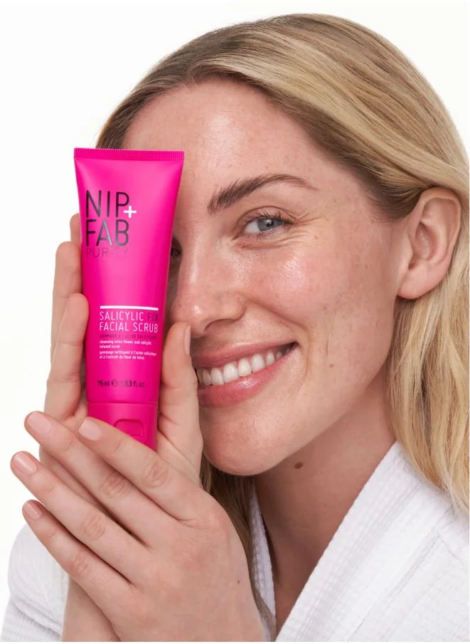 Nip + Fab Salicylic Fix Facial Scrub