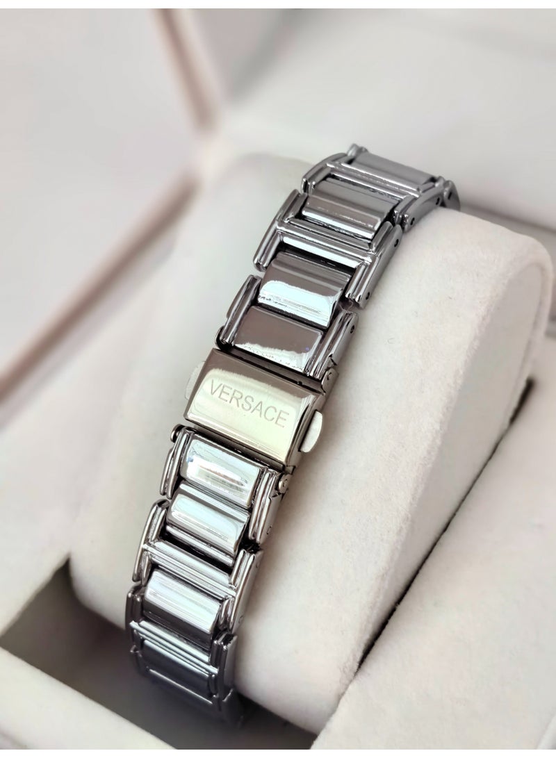Versace Jeans Luxury watches with beautiful, classy designs, for both men and women - Image 3