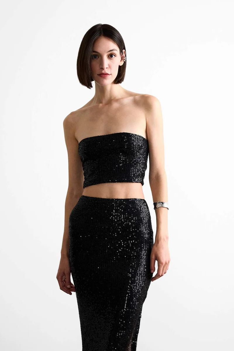 ديفاكتو Strapless Sleeveless Blouse
