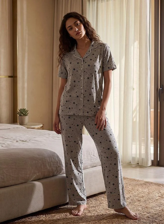 Splash FAV Fav Star Print Button-Down Shirt and Pyjamas Set