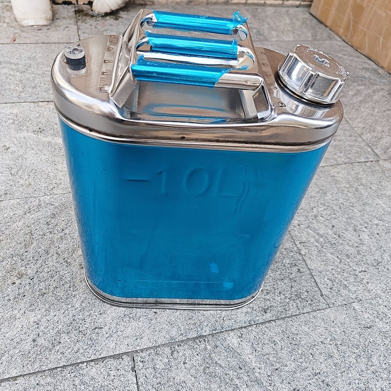 Thickened 2.64 Gal Stainless Steel Bucket Large Capacity Multifunctional Reinforced Portable Industrial Hand Bucket With Guide Tube Detachable Lid For Household Outdoor Use - Image 1