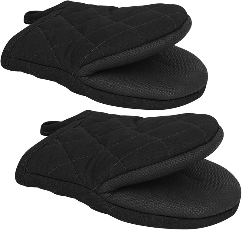 Qulable 1 Pair Short Oven Mitts - Silicone Kitchen Oven Gloves High Heat Resistant 500℉, Mini Oven Mits with Non-Slip Grip Surfaces and Hanging Loop for BBQ, Baking, Cooking and Grilling (Black) - Image 1