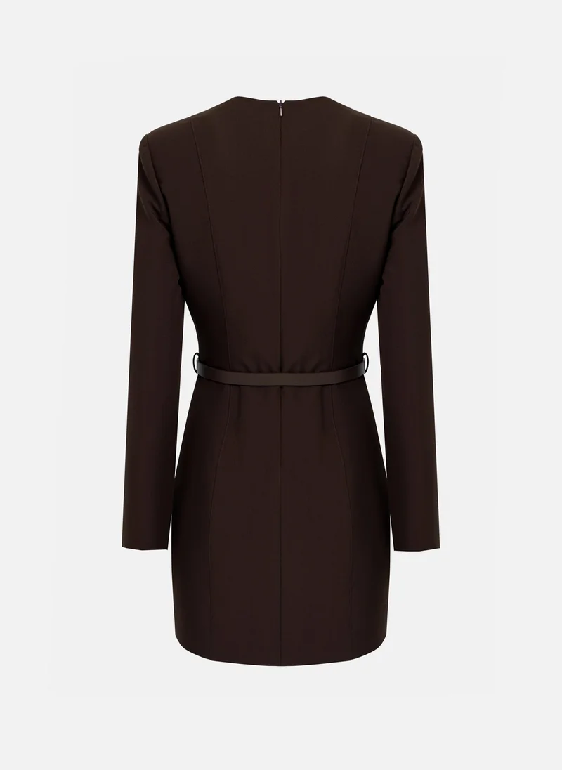 ليتشي فستان قصير مع حزام جلد بيئي