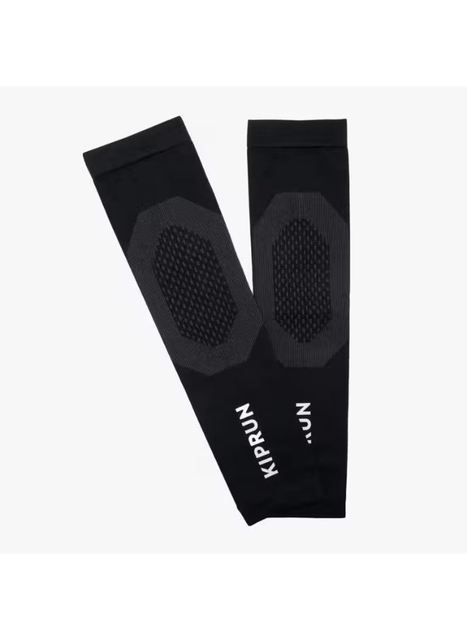 Kiprun KIPRUN RUNNING COLD PROTECTION ARM COVER - BLACK  - Image 1