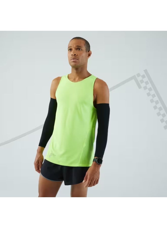 Kiprun KIPRUN RUNNING COLD PROTECTION ARM COVER - BLACK  - Image 3