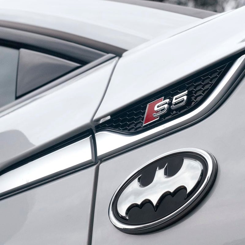 Fan Emblems Batman Car Emblem - 1989 Oval Bat Symbol 3D Auto Badge - Color: Black and Chrome - Size: 3.76 x 2.26 x 0.2 inches - Officially Licensed DC Car Accessories - Image 4