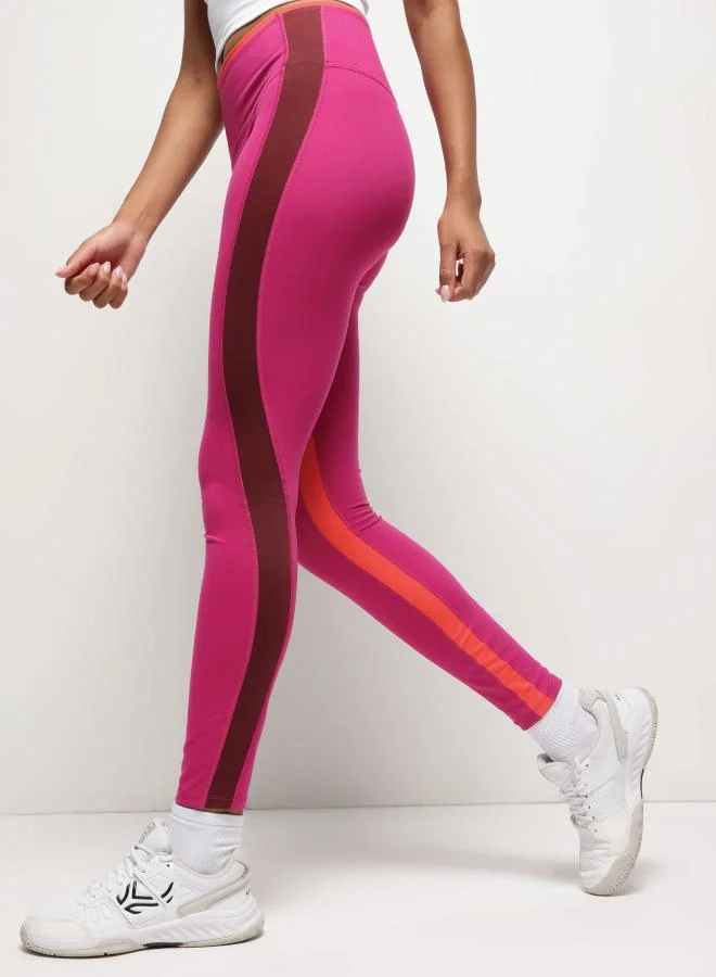 زيسي بنطلون ليجنز وردي بسبعة أثمان