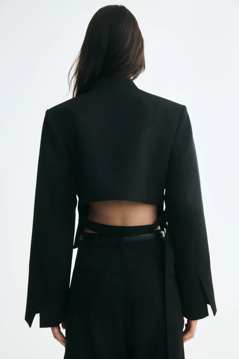 H&M  Cropped belt-detail blazer for Women | Best Price UAE