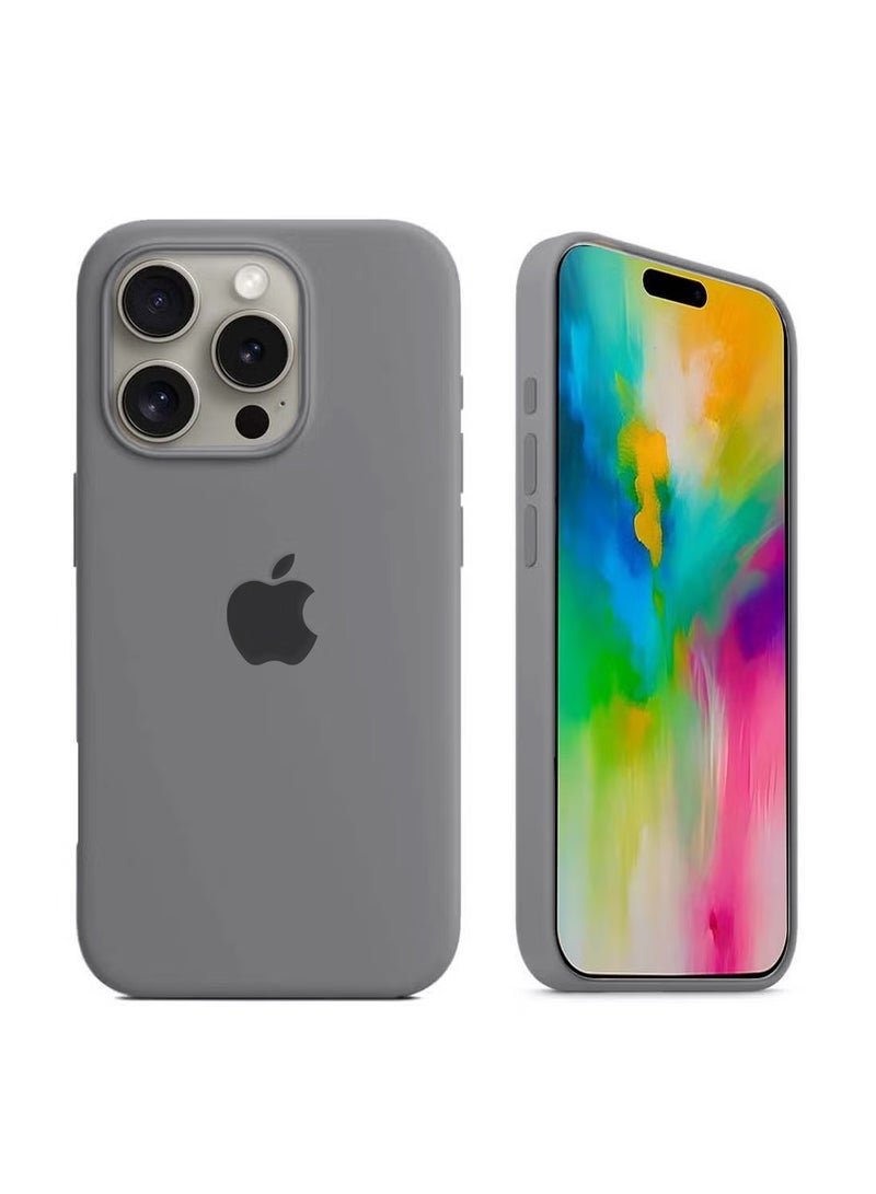 غطاء الحماية من السيليكون السائل الناعم لآيفون ١٦ برو ٢٠٢٤ من أبل - رمادي