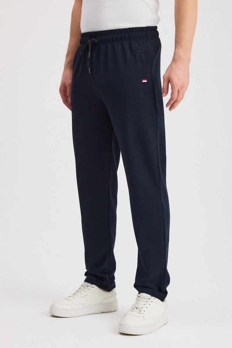 ميتاليك Navy Blue Men's Zippered Pocket Embroidery Detailed Straight Leg Relaxed Cut Casual Sweatpants