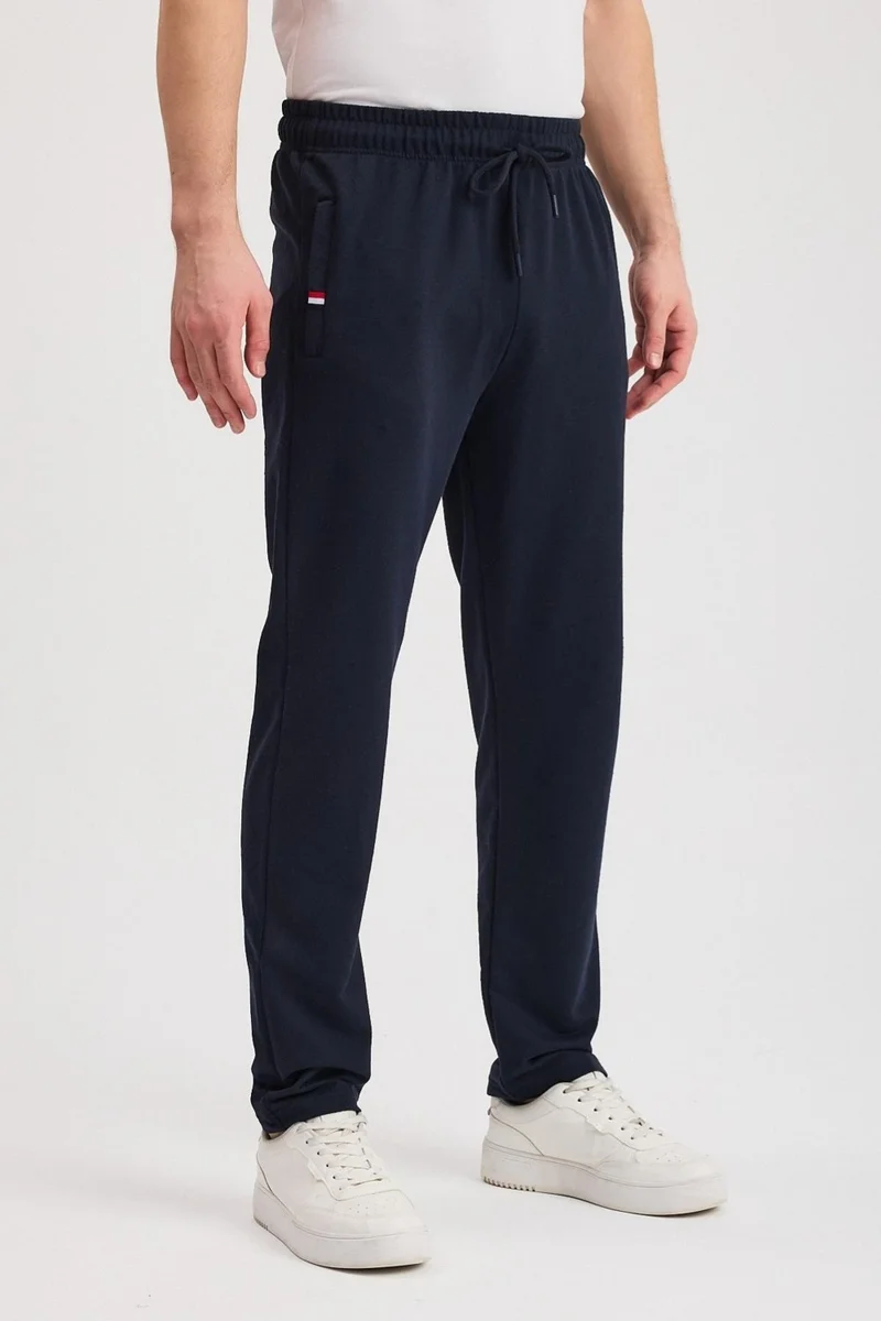 ميتاليك Navy Blue Men's Zippered Pocket Embroidery Detailed Straight Leg Relaxed Cut Casual Sweatpants