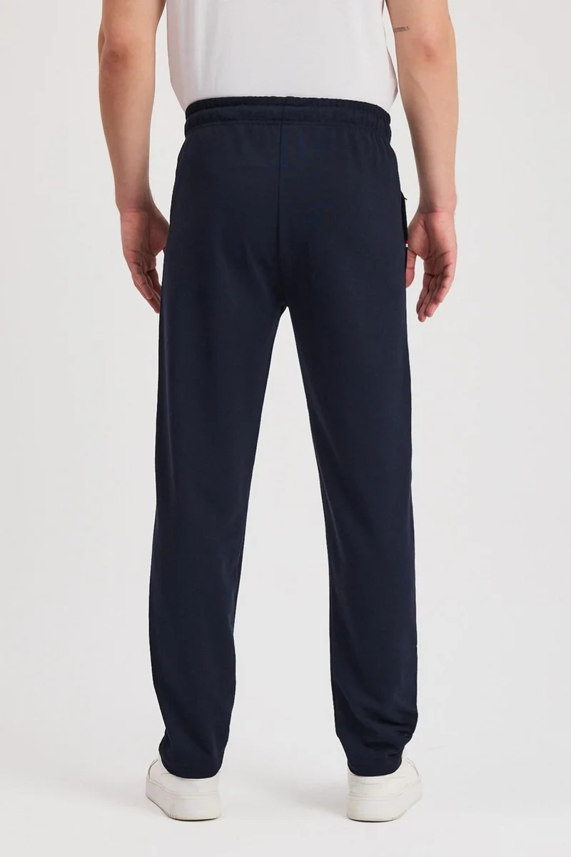 ميتاليك Navy Blue Men's Zippered Pocket Embroidery Detailed Straight Leg Relaxed Cut Casual Sweatpants
