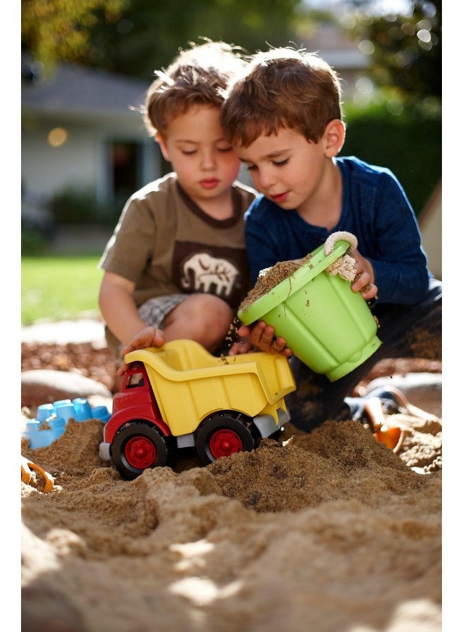 Green Toys شاحنة تفريغ ألعاب خضراء، أحمر/أصفر CB - لعب تخيلي، مهارات حركية، لعبة سيارة للأطفال. - Image 4