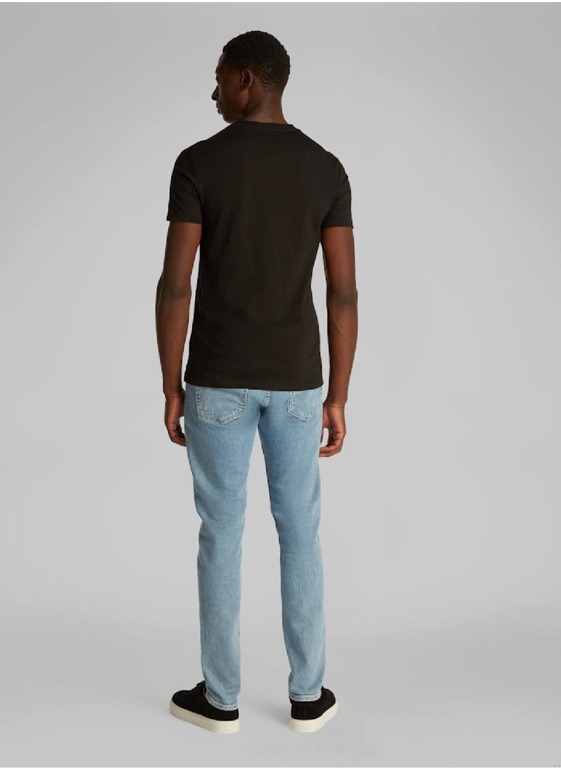 Calvin Klein Jeans Men's Institutional Logo T-Shirt - Cotton, Black  - Image 3