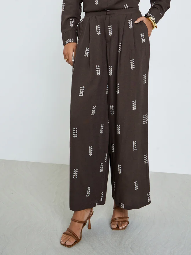 Styli Styli Brown Embroidered Wide Leg Pants