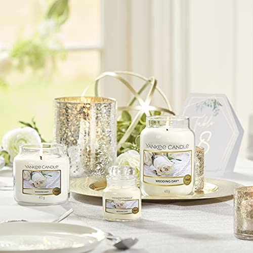 YANKEE CANDLE Yankee Small Wedding Day Glass Jar Candle (5.79 cm x 5.79 cm x 8.61, White) - Image 3
